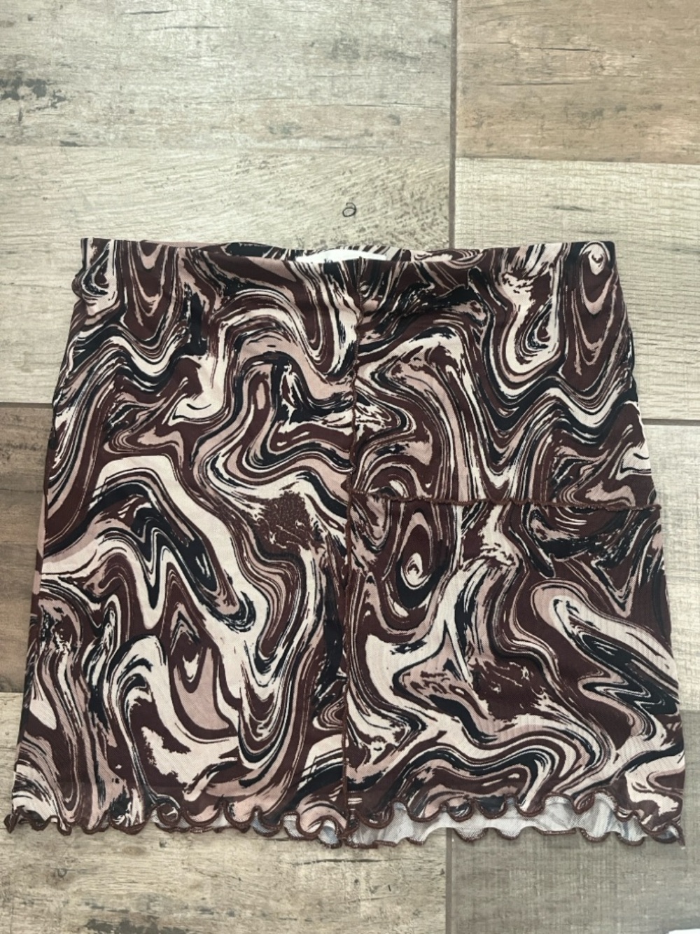 Elodie Wavy Marble-Print Mini Skirt in Brown, Cream, and Black